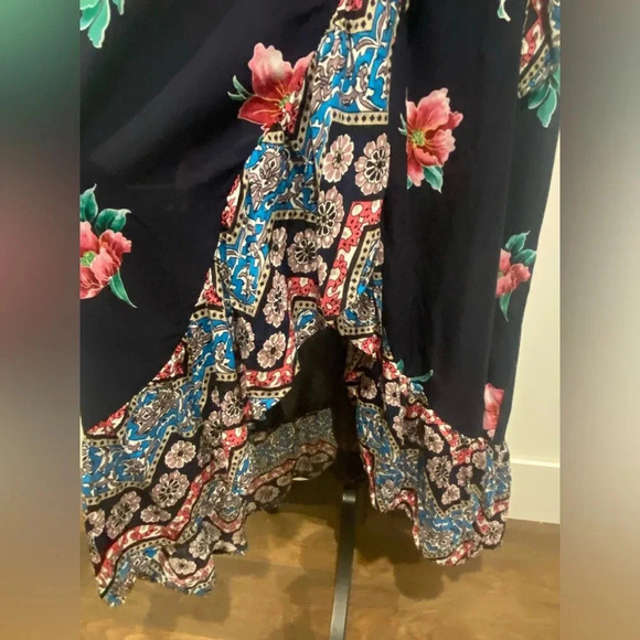 Umgee Faux Wrap Midi Multicolor Boho Floral Dress Size Large - Picture 4 of 10